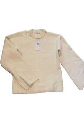 GUESS BNWT Cream Bell Sleeve Sweater | Elegant V-Neck w/ Collar | Size L